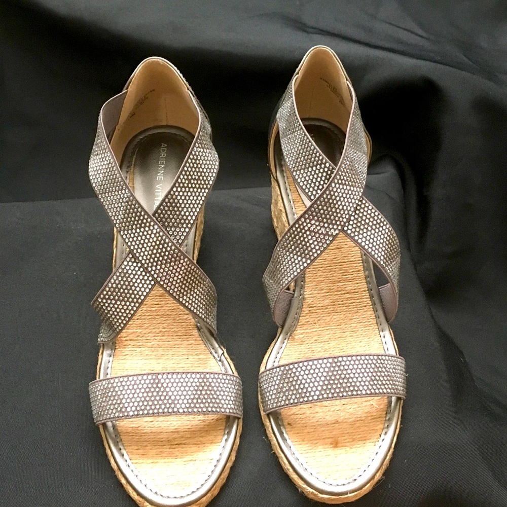 🆕 Adrienne Vittadini Barri Espadrille Wedge Sandals